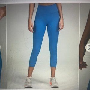 Lululemon Never Worn Fast and Free High-Rise Crop 23" Poolside Size 14